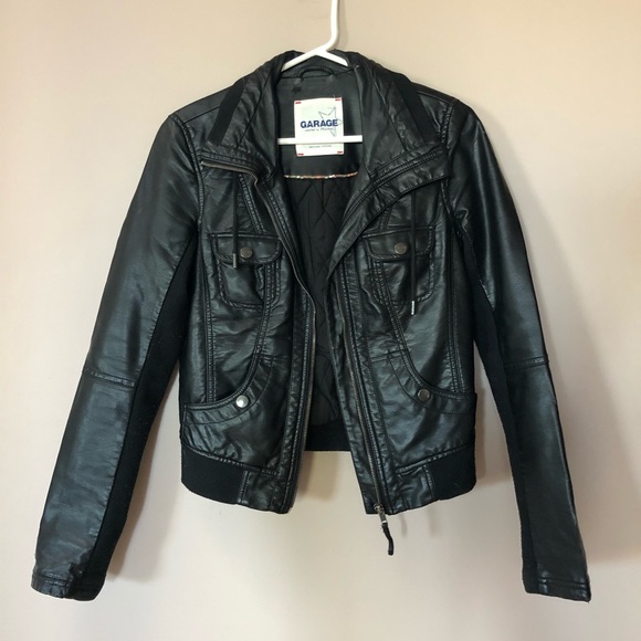 Jacket - Picture 1 of 4